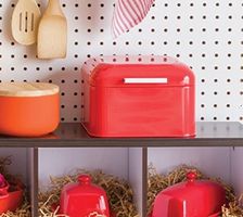 Now Designs Bakery Box, Red